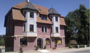 Willa Pod Wieżami, Karpacz